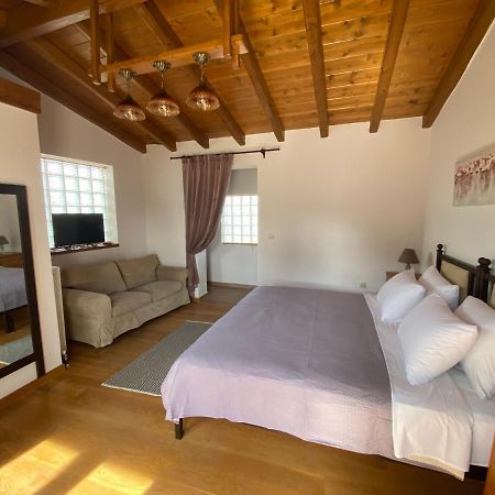 ホテルPegasus House Corinth エクステリア 写真