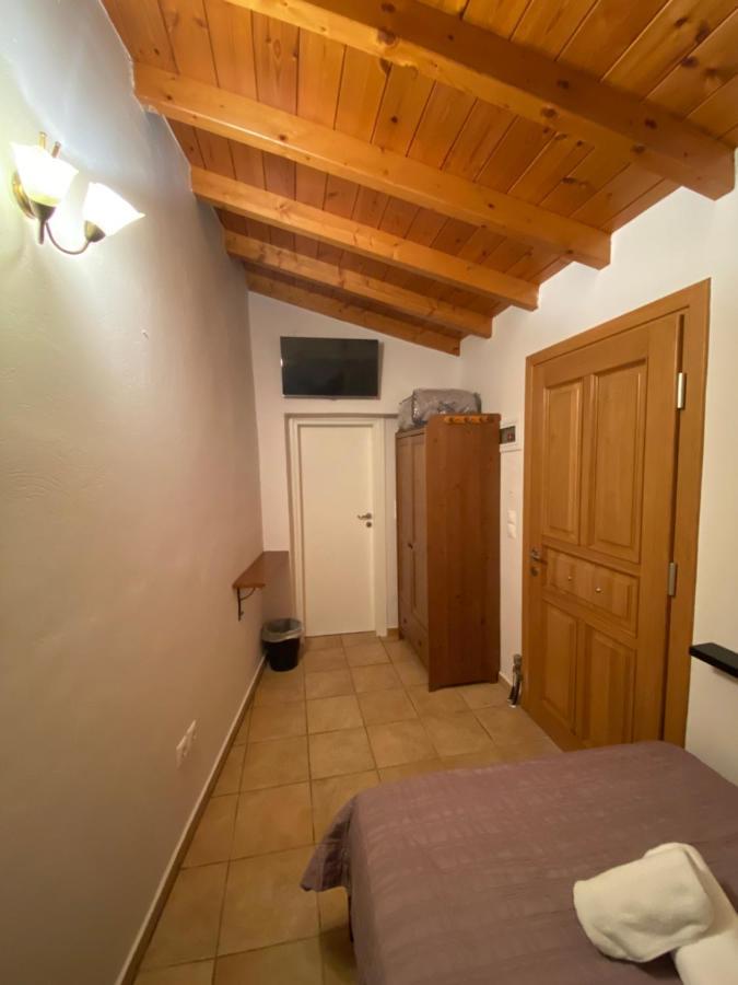 ホテルPegasus House Corinth エクステリア 写真