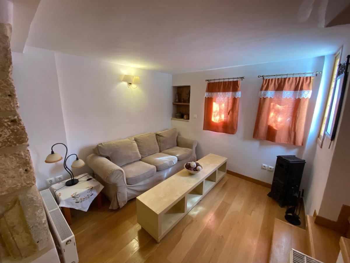 ホテルPegasus House Corinth エクステリア 写真
